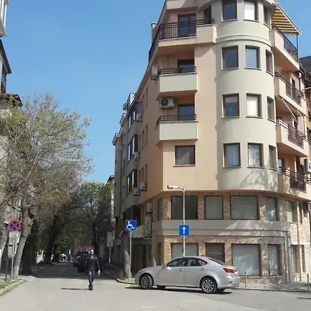 Luxury Flat In The Heart Of Varna